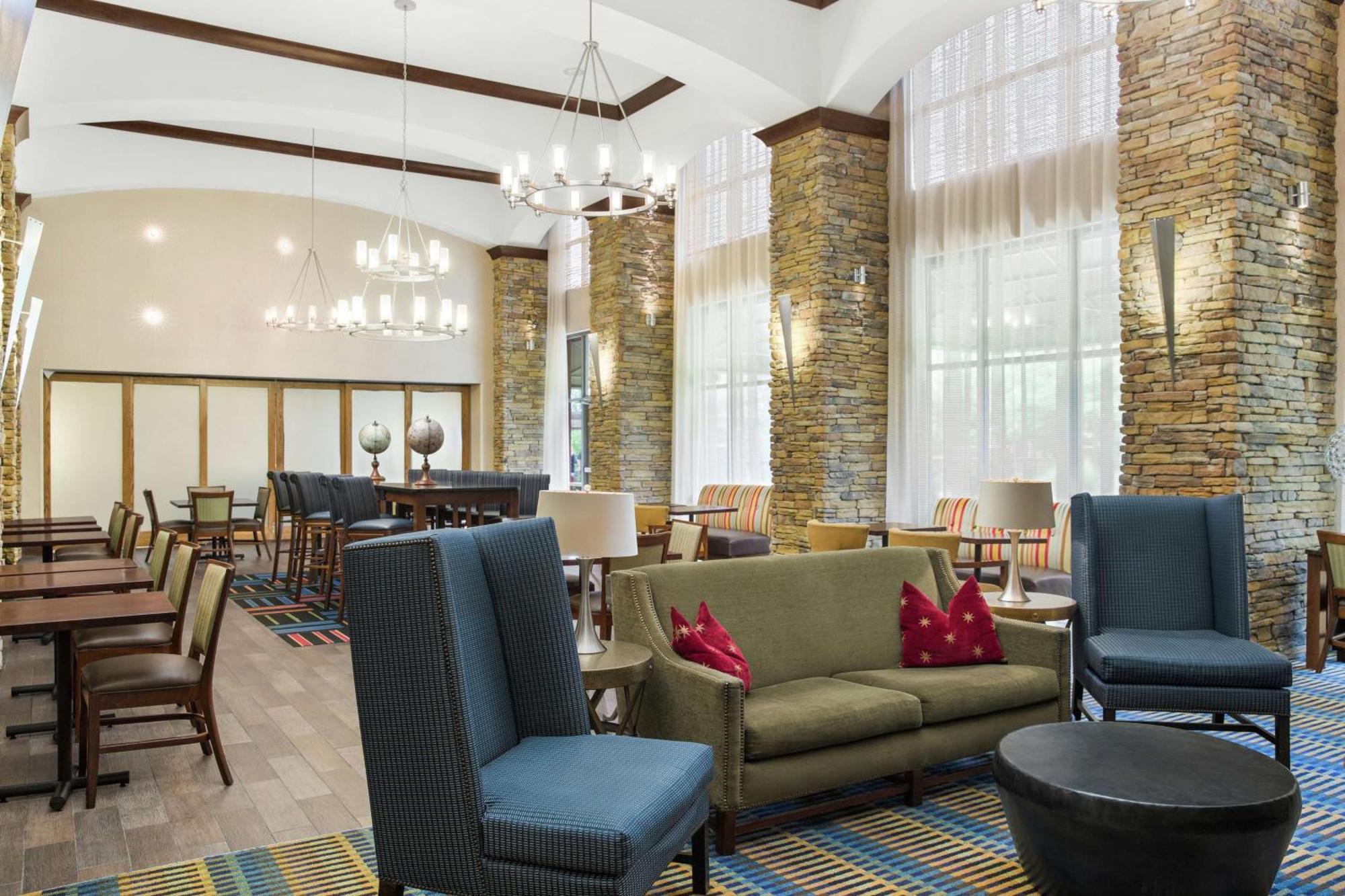 Hampton Inn Columbus/South-Fort Benning Екстер'єр фото