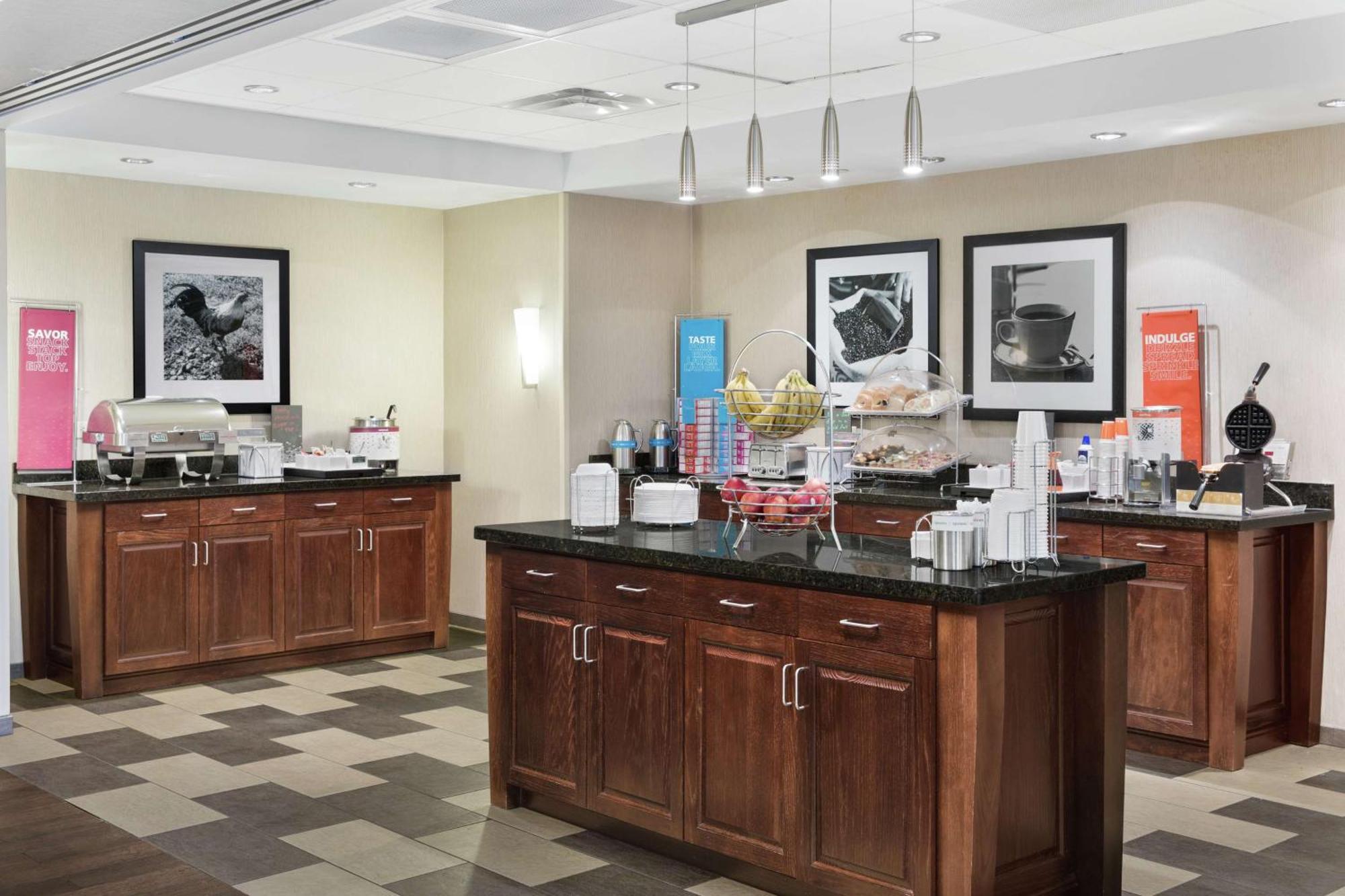 Hampton Inn Columbus/South-Fort Benning Екстер'єр фото