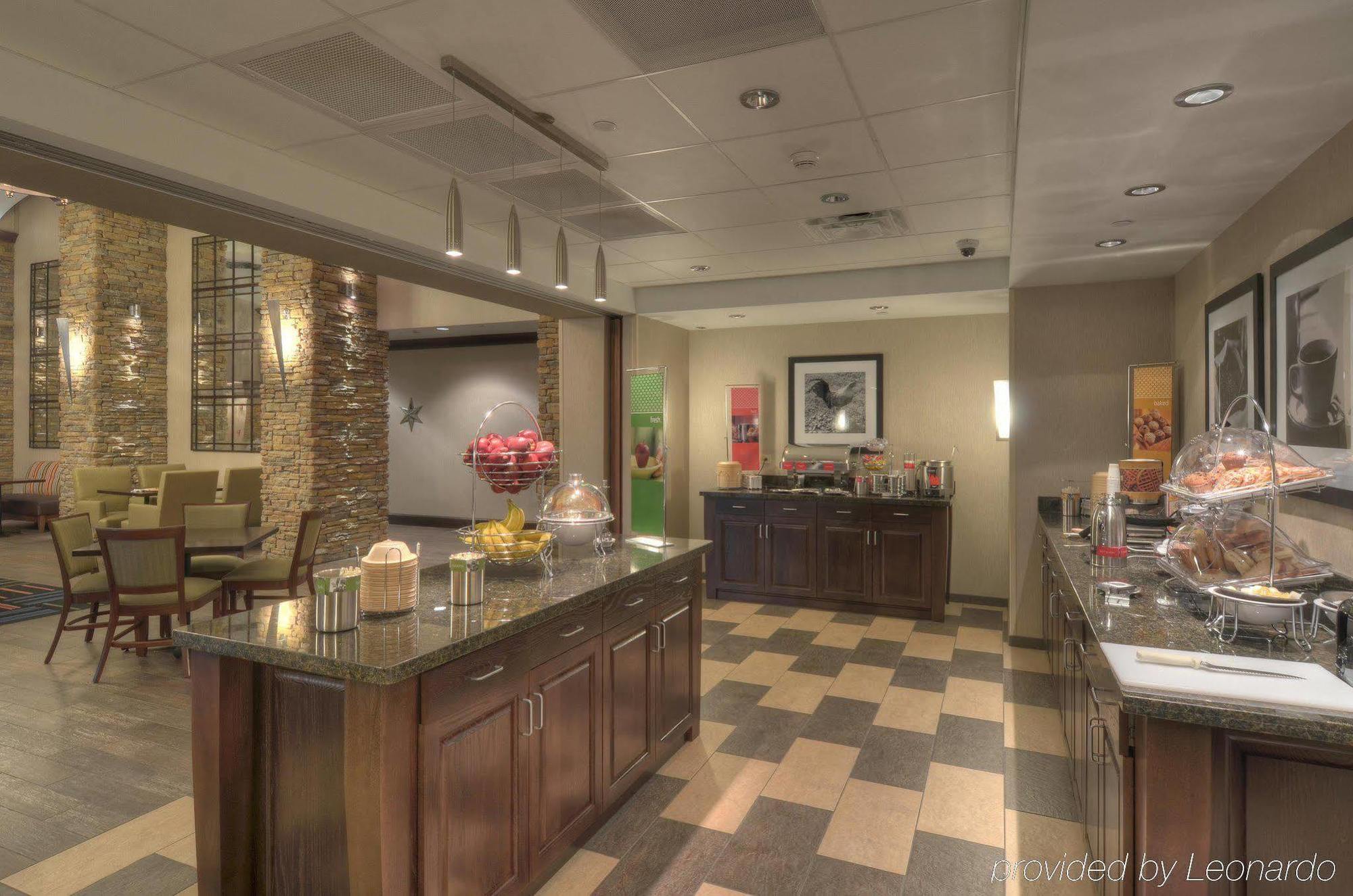 Hampton Inn Columbus/South-Fort Benning Екстер'єр фото