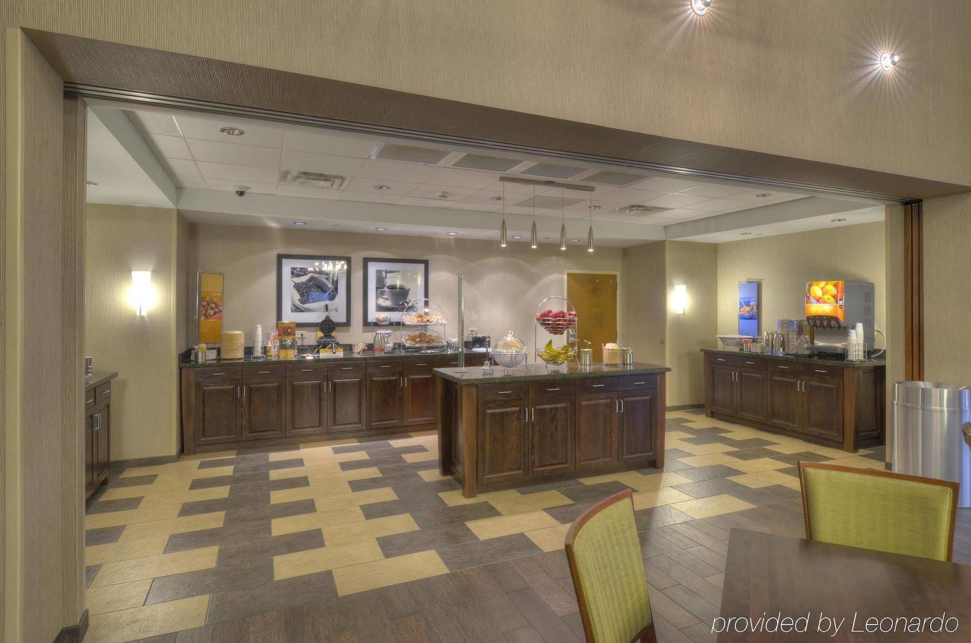 Hampton Inn Columbus/South-Fort Benning Екстер'єр фото